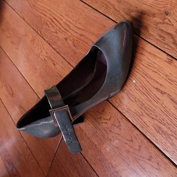 Jessica Simpson Heels - Picture 11 of 14